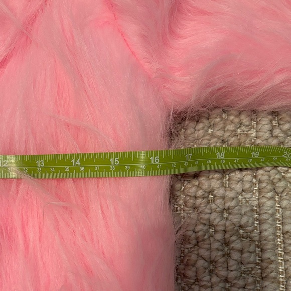 Cozy Pink Faux Fur Kids Coat - Picture 4 of 10